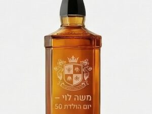 חריטה על בקבוק וויסקי